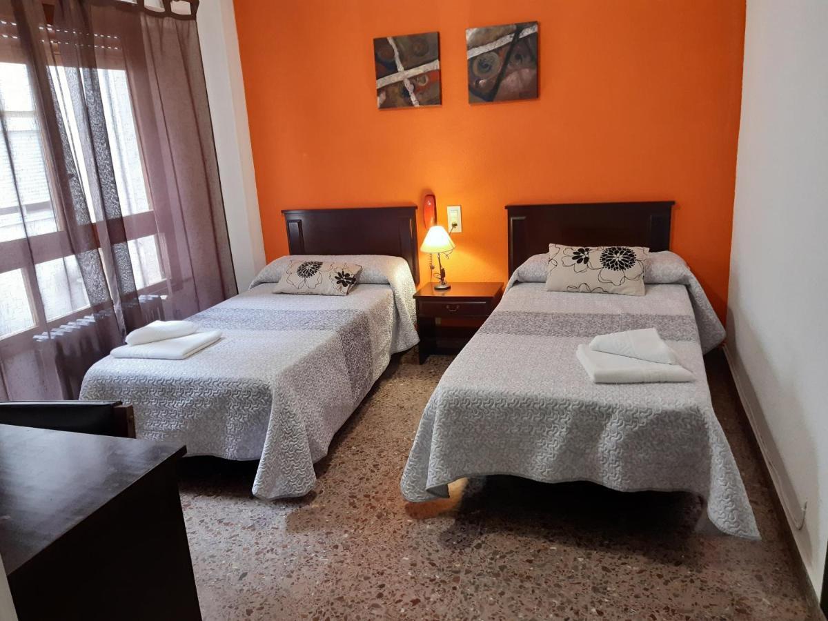 Hotel Azahar Oliva Esterno foto